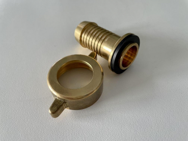 Hose nozzle w.seal,1"x19mm,37mm long,internal thread,brass